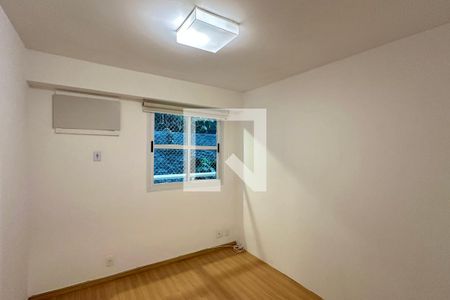 Quarto 01 de apartamento à venda com 3 quartos, 99m² em Copacabana, Rio de Janeiro