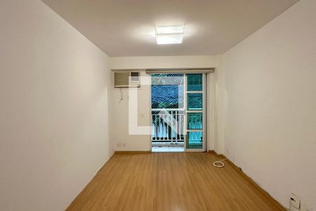 Sala de apartamento à venda com 3 quartos, 99m² em Copacabana, Rio de Janeiro