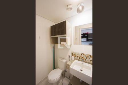 Banheiro de kitnet/studio à venda com 1 quarto, 22m² em Jardim das Acacias, São Paulo