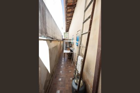 Corredor Externo de casa à venda com 3 quartos, 134m² em Nova Campinas, Campinas
