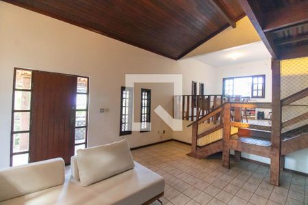 Sala de casa à venda com 4 quartos, 287m² em Serra Grande, Niterói