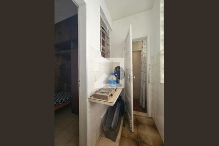 Cozinha de kitnet/studio para alugar com 1 quarto, 12m² em Graça, Salvador