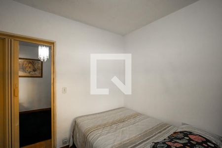 Quarto 1 de casa à venda com 3 quartos, 400m² em Cangaiba, São Paulo