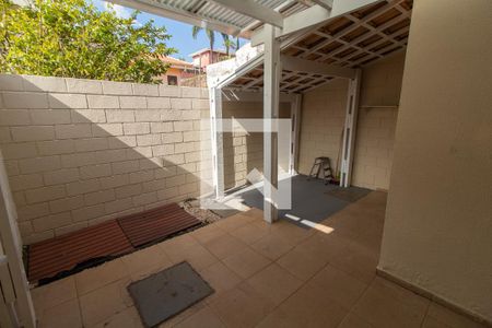 Área comum de casa de condomínio para alugar com 3 quartos, 90m² em Bairro das Palmeiras, Campinas