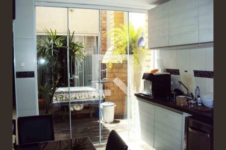 Casa à venda com 3 quartos, 170m² em Jardim das Acacias, São Paulo