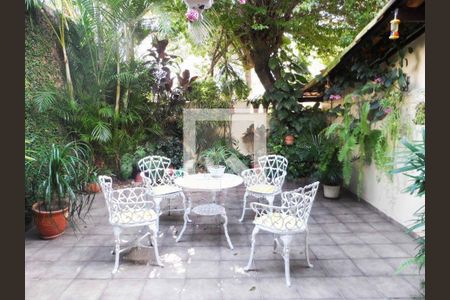 Casa à venda com 3 quartos, 123m² em Jardim da Campina, São Paulo