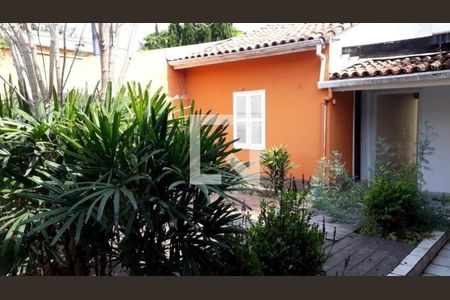 Casa à venda com 3 quartos, 242m² em Campo Belo, São Paulo