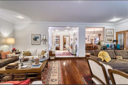 Casa à venda com 4 quartos, 485m² em Brooklin, São Paulo