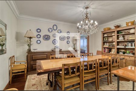 Casa à venda com 4 quartos, 485m² em Brooklin, São Paulo