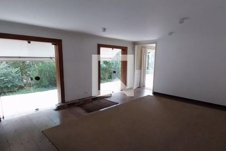 Casa à venda com 4 quartos, 337m² em Morumbi, São Paulo