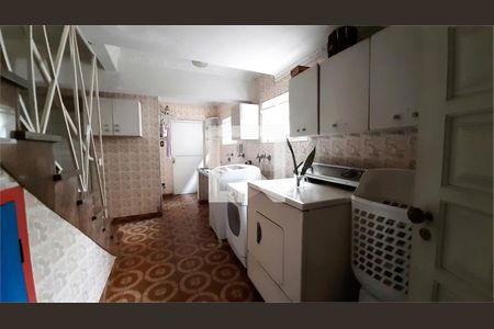 Casa de Condomínio à venda com 4 quartos, 283m² em Brooklin, São Paulo