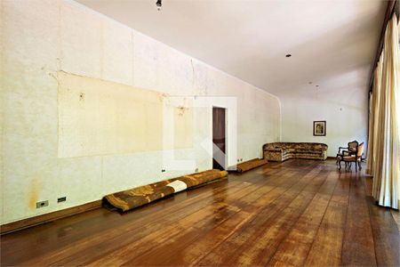 Casa à venda com 4 quartos, 322m² em Santo Amaro, São Paulo