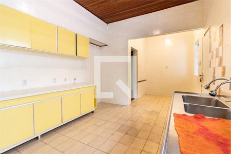 Casa à venda com 3 quartos, 309m² em Santo Amaro, São Paulo