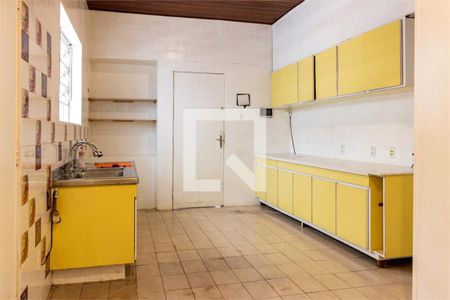 Casa à venda com 3 quartos, 309m² em Santo Amaro, São Paulo