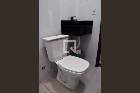 Banheiro Social de casa à venda com 3 quartos, 168m² em Moinho Velho, São Paulo