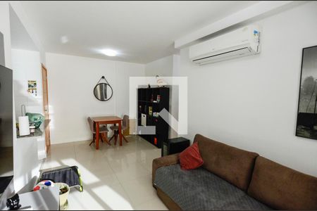 Sala de apartamento à venda com 2 quartos, 66m² em Tijuca, Rio de Janeiro