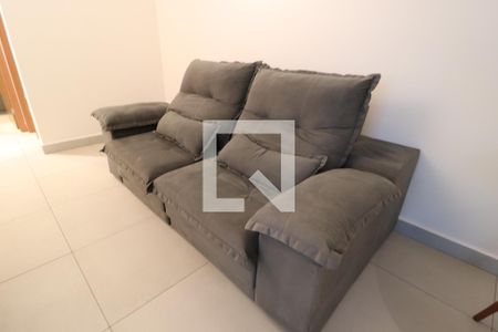 Sala de apartamento para alugar com 2 quartos, 60m² em Granja Marileusa, Uberlândia