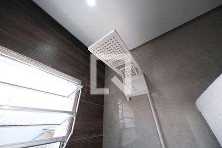 Banheiro de casa à venda com 3 quartos, 125m² em Jardim Maringa, São Paulo
