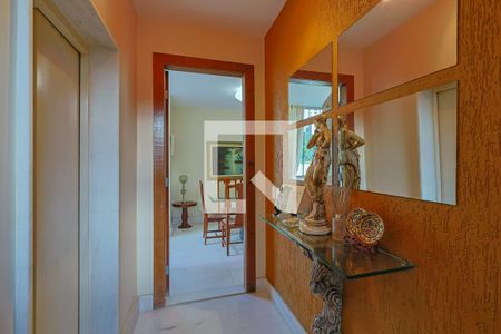 Entrada de apartamento à venda com 3 quartos, 96m² em Carmo, Belo Horizonte