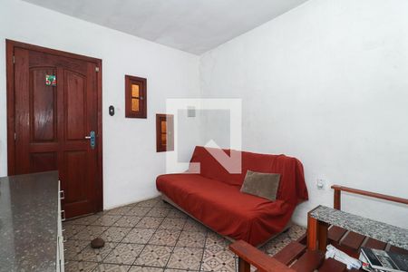 Sala de casa à venda com 3 quartos, 140m² em Costa E Silva, Porto Alegre