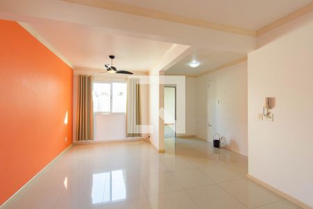 Sala de casa de condomínio à venda com 3 quartos, 110m² em Olaria, Canoas