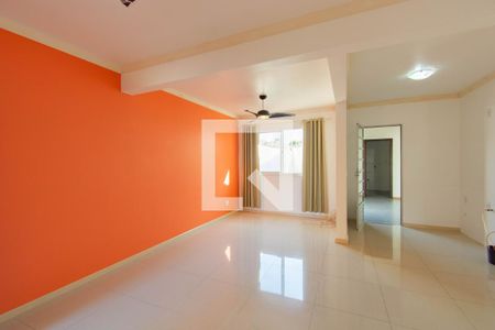 Sala de casa de condomínio à venda com 3 quartos, 110m² em Olaria, Canoas