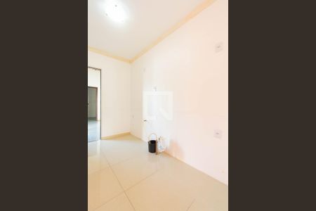 Sala de casa de condomínio à venda com 3 quartos, 110m² em Olaria, Canoas