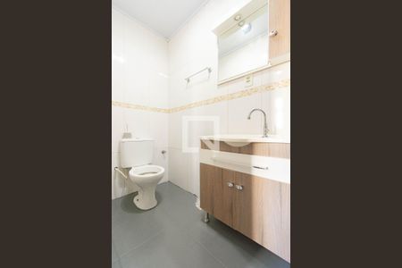 Lavabo de casa de condomínio à venda com 3 quartos, 110m² em Olaria, Canoas
