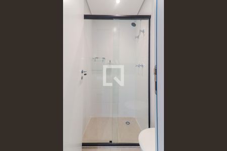 Banheiro de kitnet/studio para alugar com 1 quarto, 20m² em Butantã, São Paulo