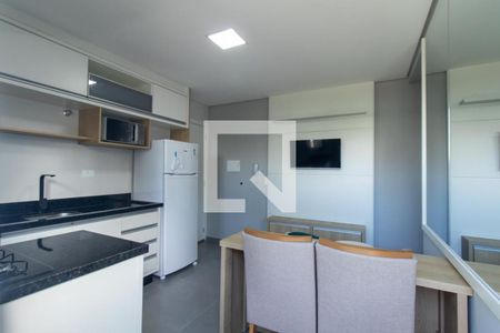 Sala de apartamento para alugar com 1 quarto, 34m² em Cajuru, Curitiba