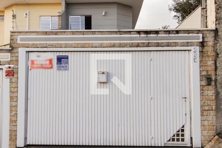 Fachada de casa à venda com 3 quartos, 118m² em Jardim Maringa, São Paulo