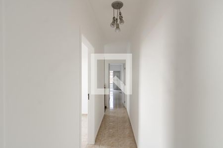 Corredor de casa à venda com 3 quartos, 118m² em Jardim Maringa, São Paulo