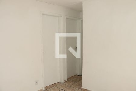 Sala de apartamento para alugar com 2 quartos, 47m² em Parque Jane, Embu das Artes