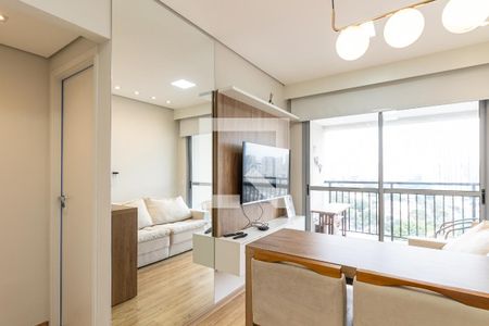 Cozinha de apartamento para alugar com 1 quarto, 28m² em Indianópolis, São Paulo