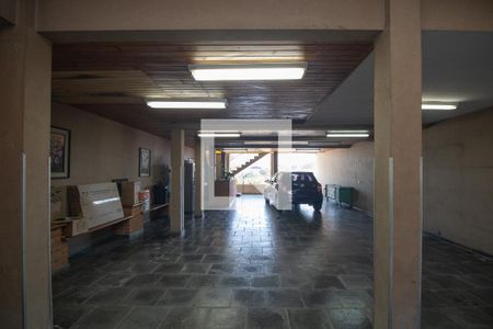 Garagem de casa à venda com 4 quartos, 325m² em Vila Ede, São Paulo