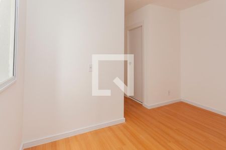 Sala de apartamento para alugar com 2 quartos, 35m² em Usina Piratininga, São Paulo