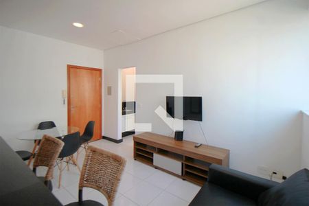 Sala de apartamento para alugar com 1 quarto, 40m² em Lourdes, Belo Horizonte