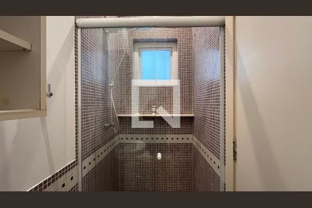 Banheiro da Edícula de casa à venda com 3 quartos, 160m² em Jardim Paulista, São Paulo