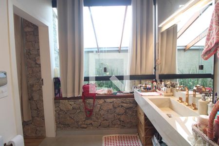 Banheiro Suíte 2 de casa para alugar com 3 quartos, 400m² em Vila da Saúde, São Paulo