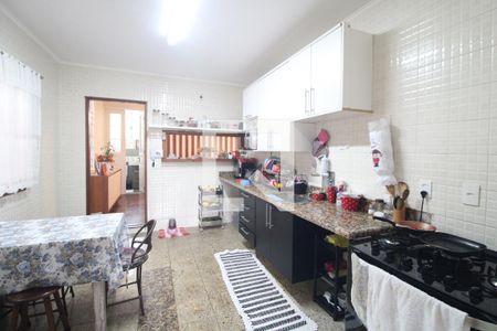 Cozinha de casa para alugar com 3 quartos, 400m² em Vila da Saúde, São Paulo