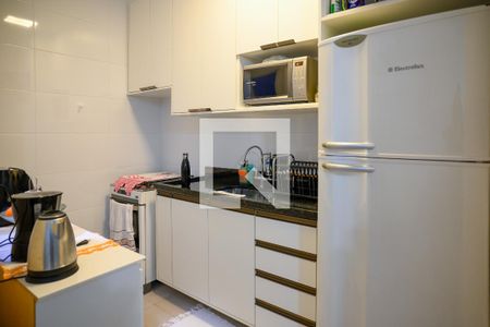 Cozinha de apartamento à venda com 1 quarto, 47m² em Vila Moinho Velho, São Paulo