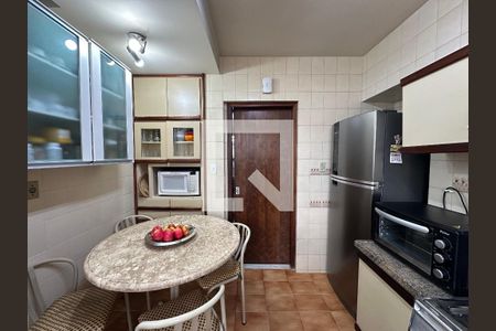 Apartamento para alugar com 4 quartos, 160m² em Lourdes, Belo Horizonte