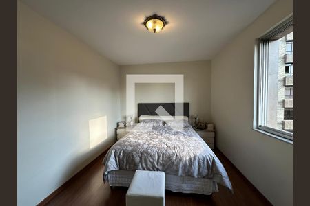 Apartamento para alugar com 4 quartos, 160m² em Lourdes, Belo Horizonte