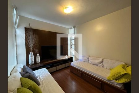 Apartamento para alugar com 4 quartos, 160m² em Lourdes, Belo Horizonte