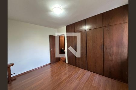 Apartamento para alugar com 4 quartos, 160m² em Lourdes, Belo Horizonte