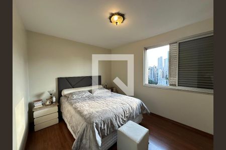 Apartamento para alugar com 4 quartos, 160m² em Lourdes, Belo Horizonte