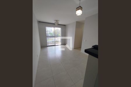 Foto 01 de apartamento à venda com 3 quartos, 66m² em Parque Reboucas, São Paulo