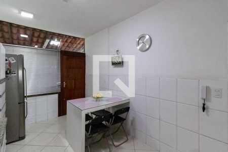 Cozinha de casa à venda com 3 quartos, 180m² em Paquetá, Belo Horizonte