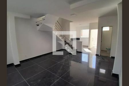Sala de casa à venda com 3 quartos, 158m² em Santa Branca, Belo Horizonte