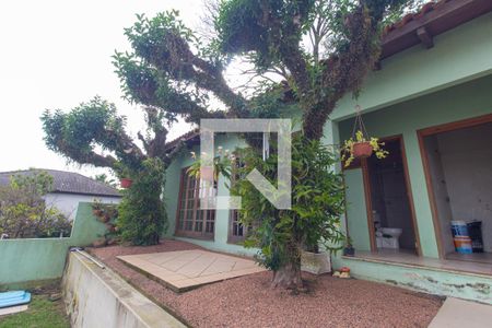 Quintal de casa à venda com 3 quartos, 206m² em Ouro Branco, Novo Hamburgo